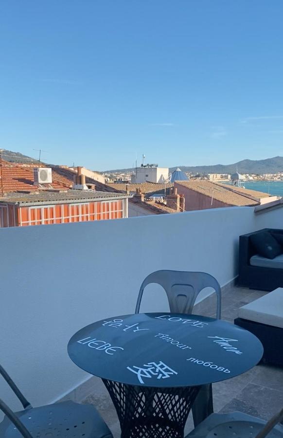 Les Nuits Etoilees, Studio Terrasse Apercu Mer, Tres Lumineux, Ac, 100M Du Port Sanary Sanary-sur-Mer Exterior foto